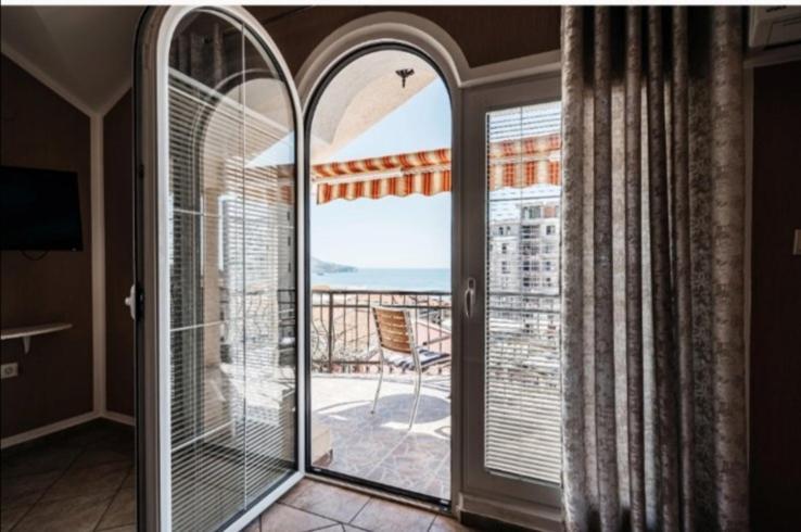 D & S Family Apartments Μπούντβα Εξωτερικό φωτογραφία