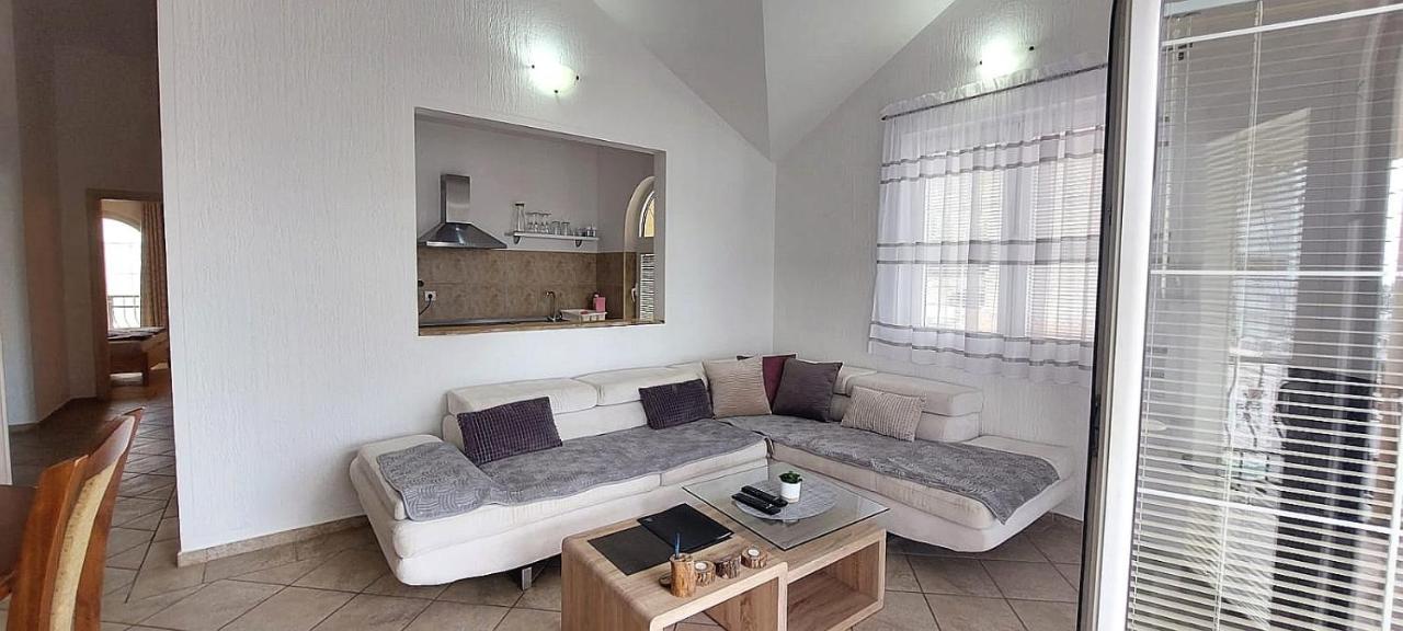 D & S Family Apartments Μπούντβα Εξωτερικό φωτογραφία